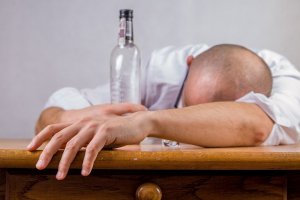 alcoolismo estratégia de intervenção social
